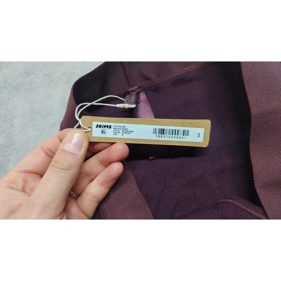 SKIMS Medium Currant Cotton Rib Mid Rise Brief NWT - Picture 6 of 7